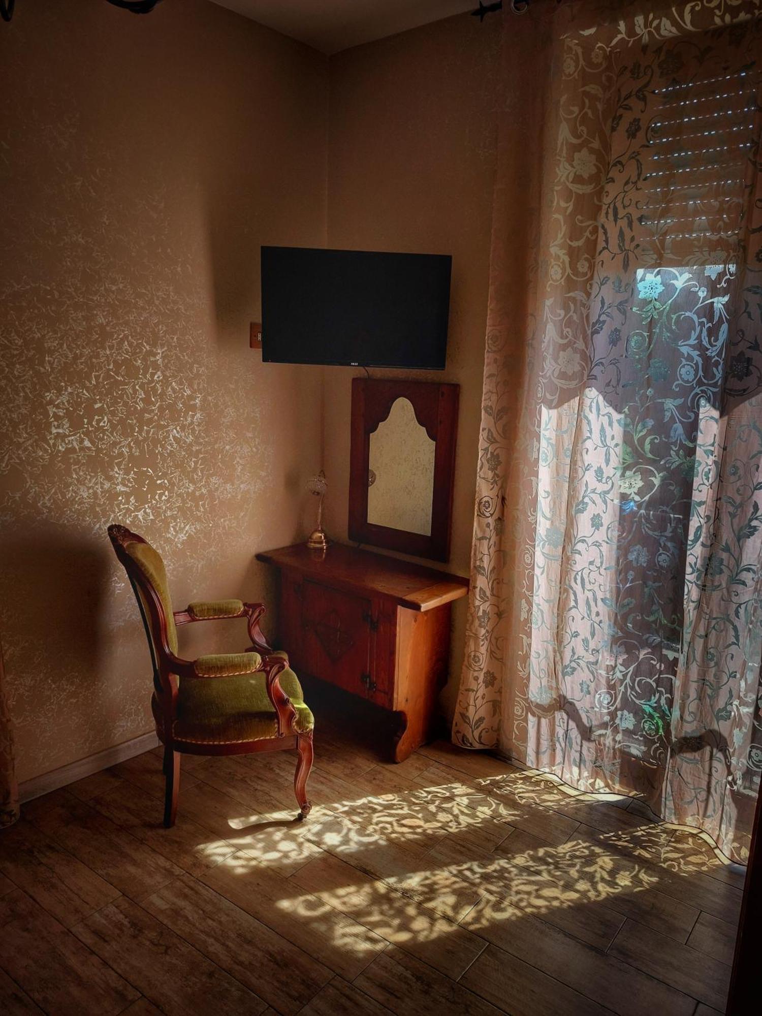 La Finestra Sul Velino, Uno Splendore Da Vivere 列蒂 外观 照片