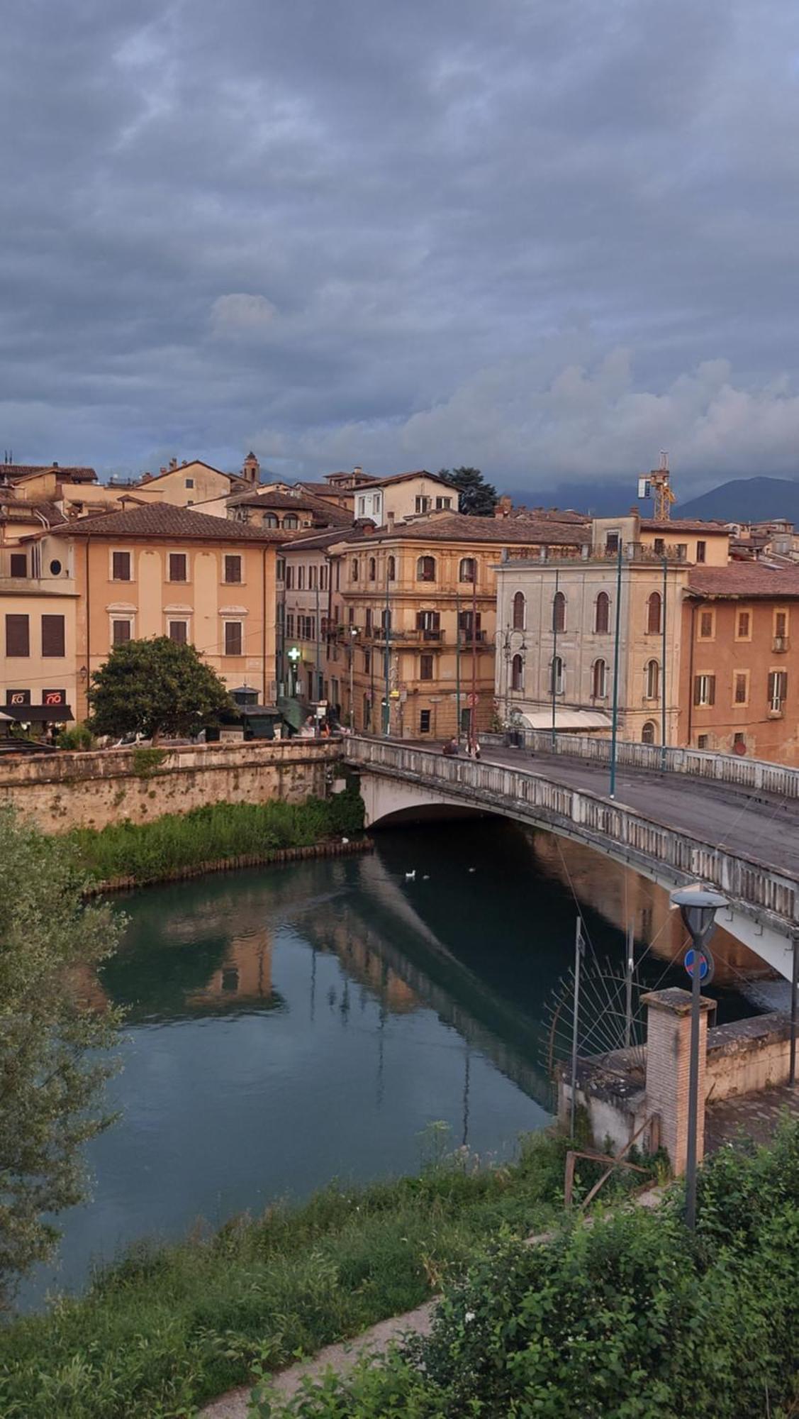 La Finestra Sul Velino, Uno Splendore Da Vivere 列蒂 外观 照片